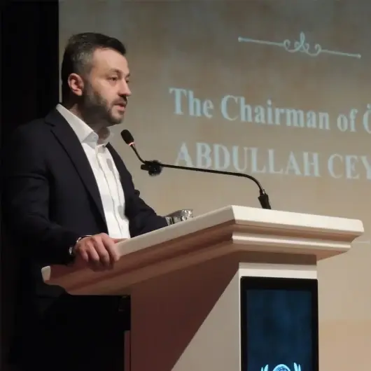 M. Emin Saraç Anadolu İmam Hatip Lisesi'nde 'ilk küresel zirve': Uluslararası meseleler ele alınacak