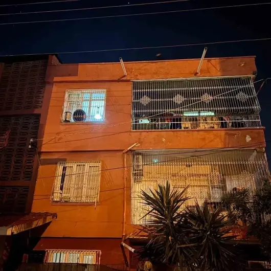 Patlama meydana gelen binada 2 kişi yaralandı