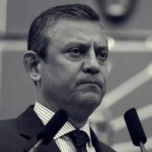 Akın Gürlek’in açıklaması sonrası CHP'de panik: Özgür Özel 4 vekili Böcek’e gönderdi